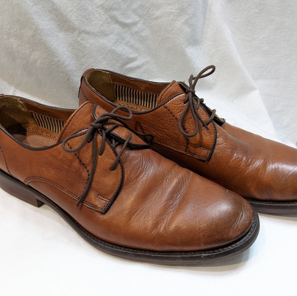 Brown oxfords